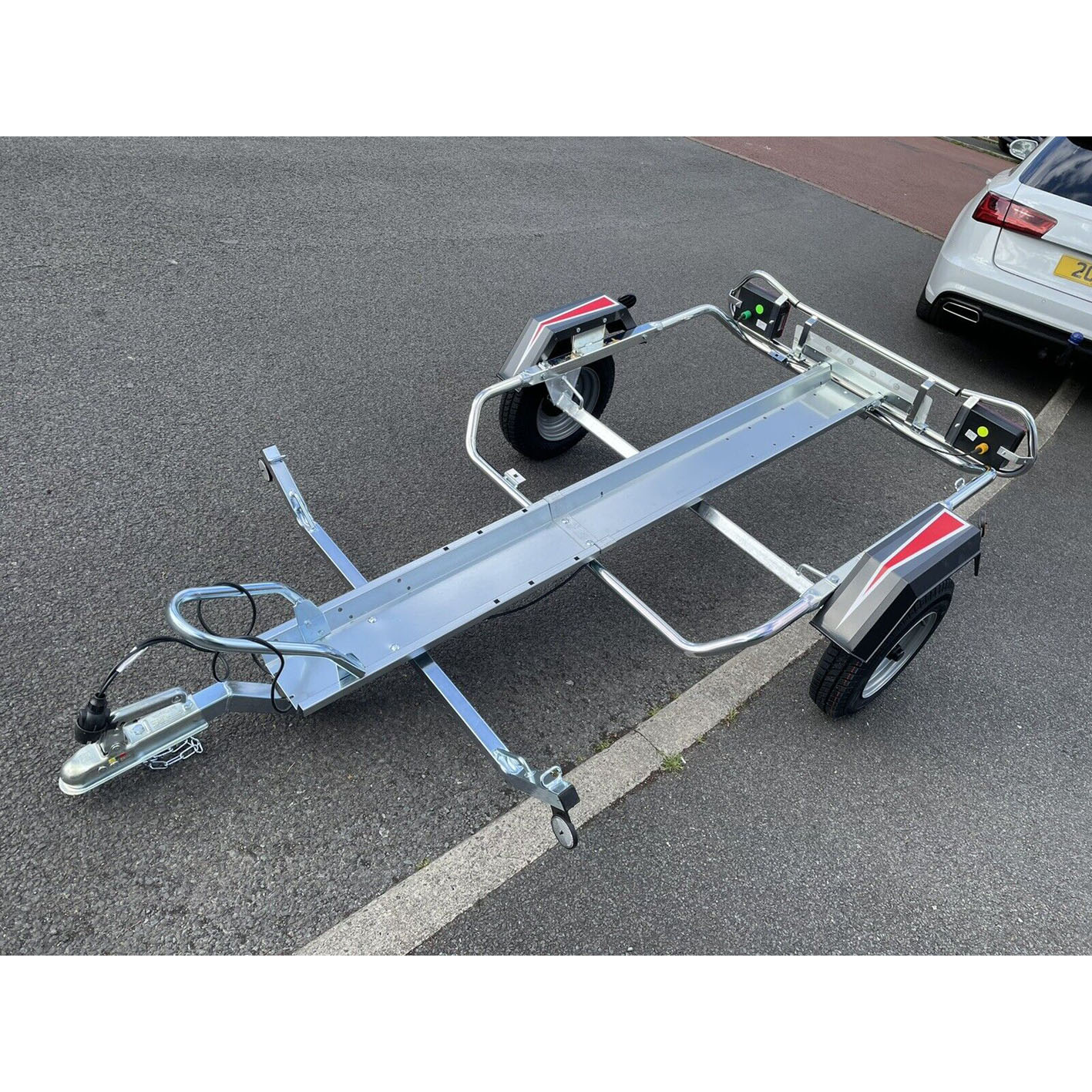 New ERDE PM310 Single Motorcycle Motorcycle Bicycle Trailer 300KG MGW + Spare Tire