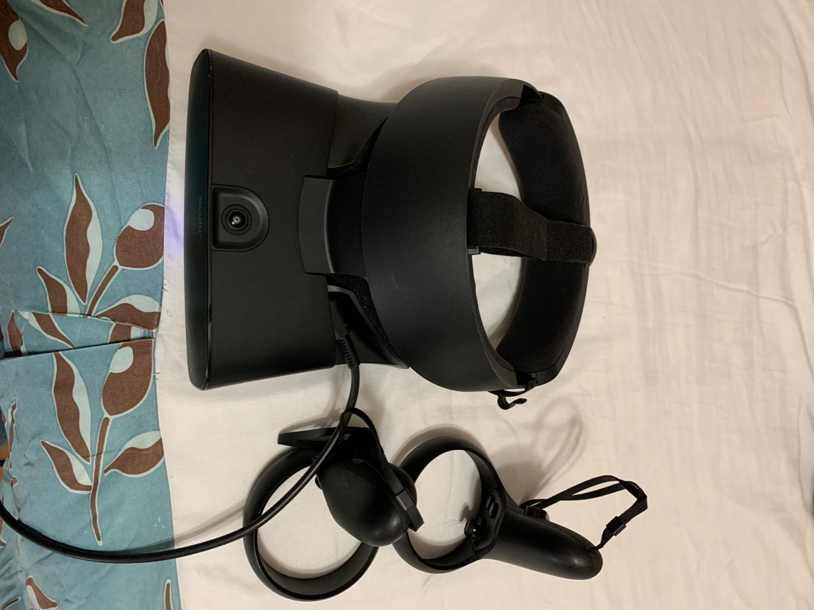 Oculus Rift S PC-Powered VR Gaming Headset.